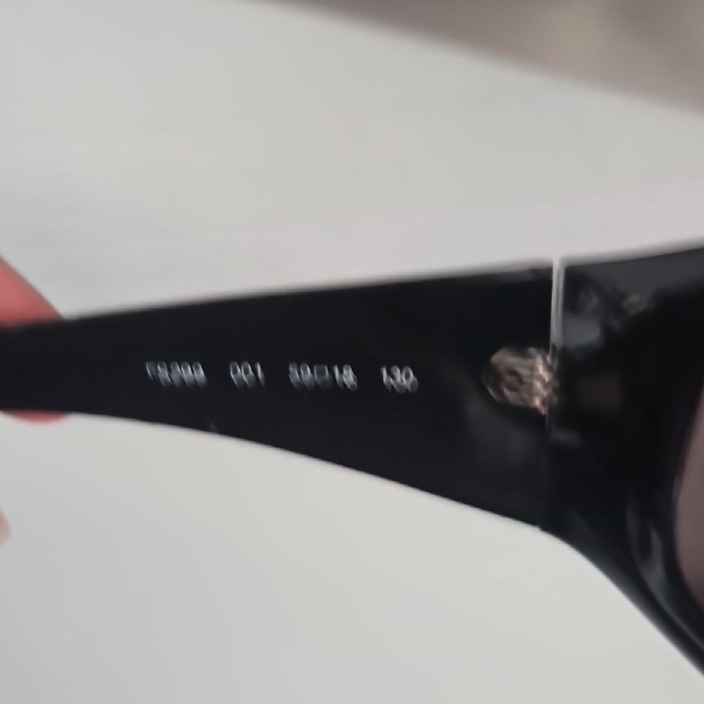 Fendi Black Sunglasses with Silver Accents - Picture 8 of 9